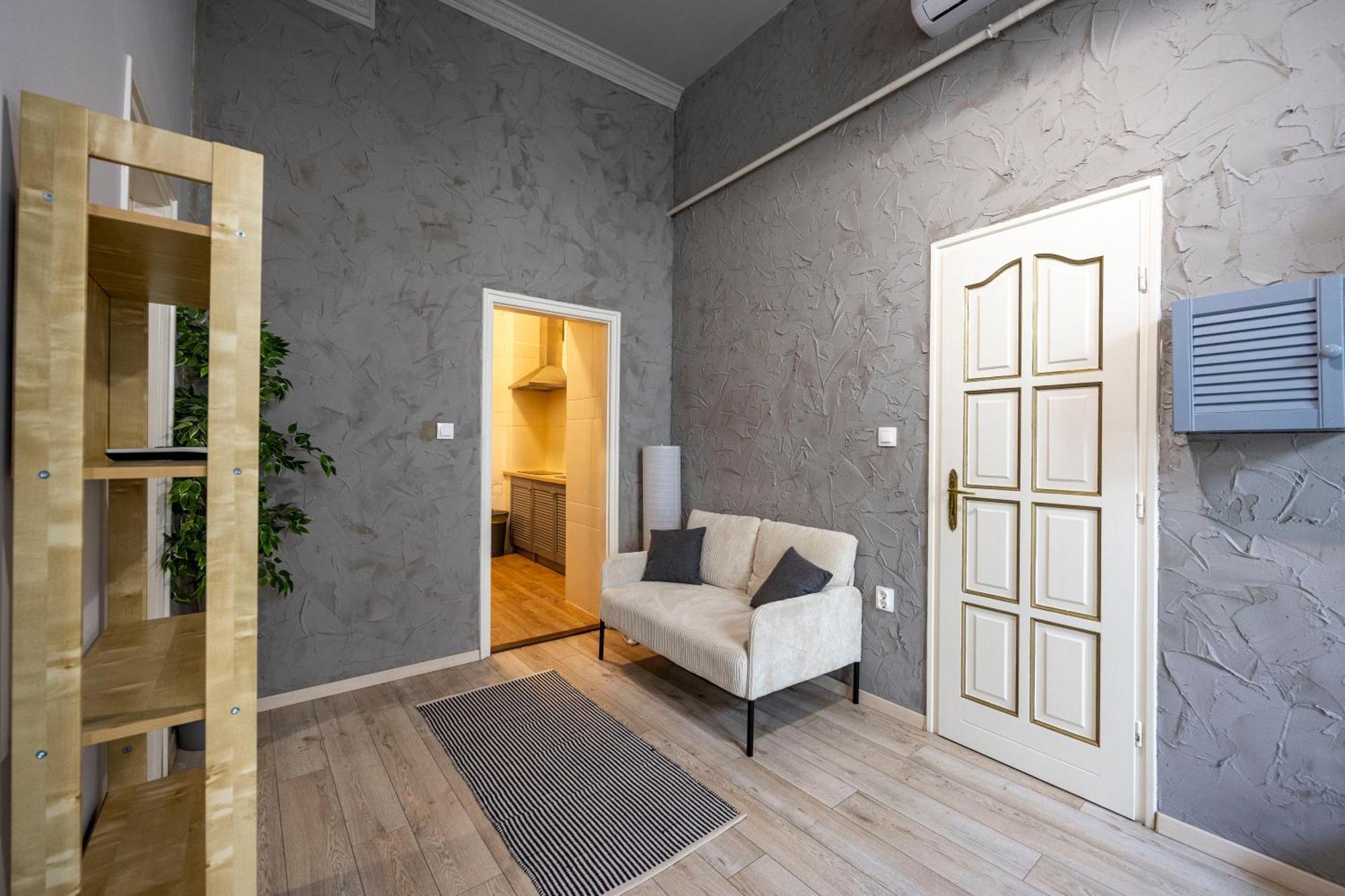 Apartamento Hidden Gem With Terrace On The Andrassy Fashion Road Budapest Exterior foto